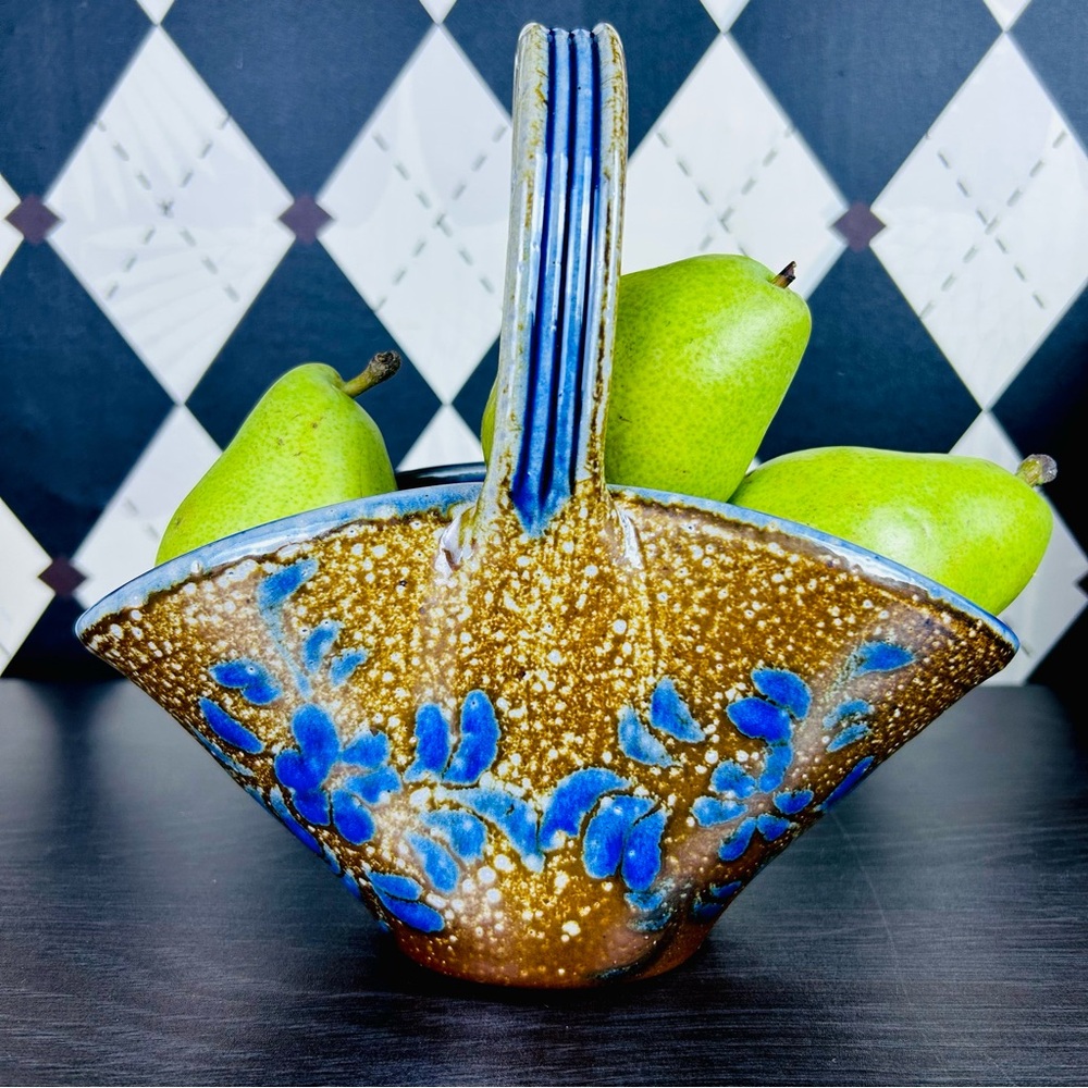 Vintage Studio Earthenware Basket Bowl, Blue Floral Glaze 8" Gray Brown Blue